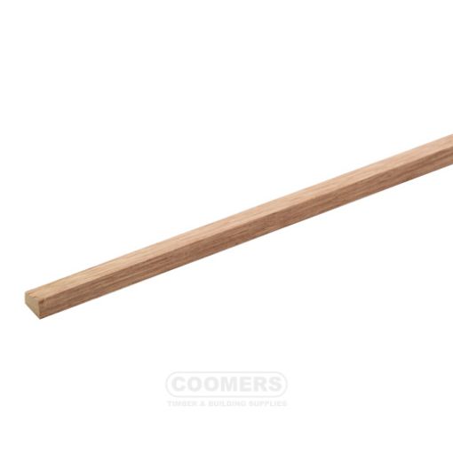 Picture of Cheshire Mouldings Red Hardwood Wedge Glass Bead 15 x 12mm x 2.4Mtr