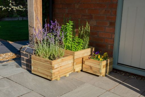 Picture of Kendal Square Planter - Set of 3 (Home Delivered)